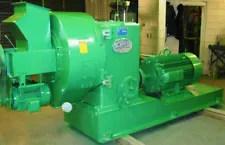 CPM PELLET MILL 22" DIE DUAL SPEED WITH 250 HP MOTOR POWER FORCE FEEDER