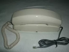 New ListingMINT NOS VINTAGE RADIO SHACK WHITE PRINCESS TELEPHONE MODEL# ET-273