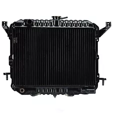 Radiator Spectra CU787 (For: More than one vehicle)