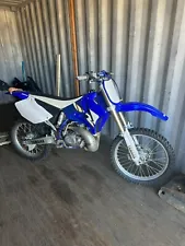 Yamaha 2 Stroke Blue Dirt Bike/Motorcycle 2004