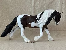 Breyer Custom Gypsy Vanner Cob in Bay Pinto - Pretty! (Small flaws-Read Below)