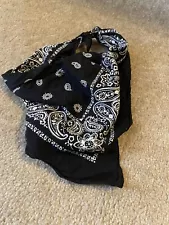 black bandana