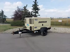 Used 2013 Doosan XP375 – 375 CFM Portable Diesel Air Compressor *Blowout*