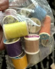 Lot 15 COATS CLARK DUAL DUTY THREAD SPOOLS SEWING Assorted Colors Small Medium