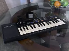 Vintage 1980s Realistic Concertmate 500 Casio SK1 Sampling 32 Keyboard