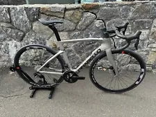 2023 Pinarello F5 Shimano 105 Di2 Disc 12 speed Impulse Grey 50cm