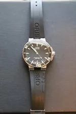 Oris Aquis Date 39.5mm Black Men’s Watch Box Papers