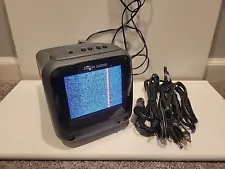 Philips Magnavox RD0525 C102 5" Compact Color TV w/car Power Cord Gray Vintage