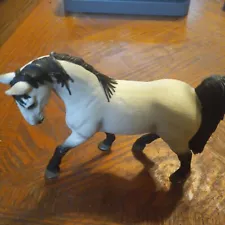 2007 Schleich Am Limes 69, D -73527 Horse, White With Black Mane and Tail