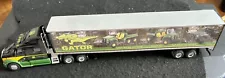 Rare Spec Cast John Deere Peterbilt 367 Conv Cab Gator Advertising Trailer