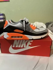 New ListingSize 13 - Nike Air Max 90 Total Orange