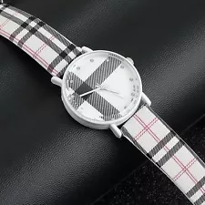 Original Trendy Watch for Men or Women Top Sale Fashion Watch PROMO