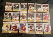 1984 Topps USFL Football NEAR SET (115/132)............NRMT