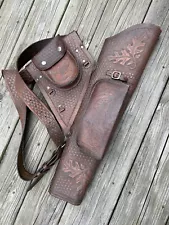 Vintage Tooled Leather Archery Arrow Quiver Holder W/Belt Western Buck Deer