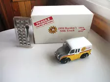 Vintage Danbury Collectible 1950 Borden’s Milk Truck In Original Box