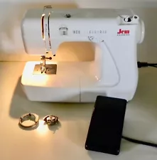 Janome JEM 639 Sewing Machine w/ Foot Pedal ~ Runs Great