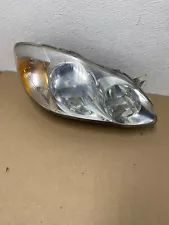 2003 to 2004 Toyota Corolla Right Passenger RH side Headlight Oem 1214P DG1 (For: 2003 Toyota Corolla)