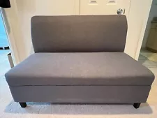 loveseat