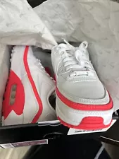 Undefeated Nike Air Max 90 White Solar Red Sz. 5.5 Mens Brand New Retail $150 DS