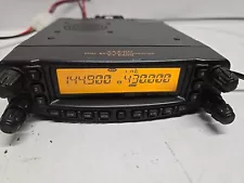 Yaesu FT-8800R Dual-Band Ham Radio Mobile FM Transceiver w/ mic *TESTED WORKING*