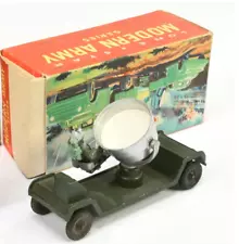 Lone Star - Searchlight Trailer - Green/Silver & Operator in Original Box