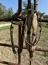 White Hair And Copper Tack Set - Headstall, Breast Collar, Wither Strap