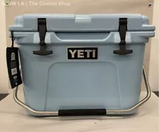 Yeti Roadie 20 Ice Blue Cooler Chest Box Certified Bear Resistant