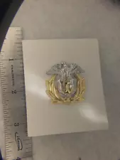 Military US Coast Guard cap badge