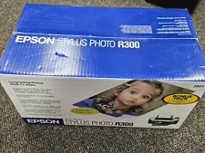 Epson Stylus Photo R300 Digital Photo Inkjet CD/DVD Capable Printer BRAND NEW