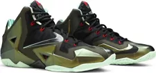 Nike LeBron 11 'King's Pride' 616175-700 Men's Size 12 NEW