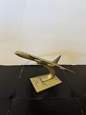 Vintage Allyn Sales Metal Boeing B-52 STRATOFORTRESS Jet Desk Model