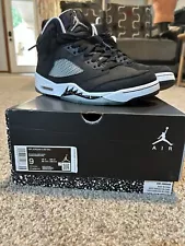 New ListingSize 9 - *SUPER CLEAN Jordan 5 Retro Mid Oreo