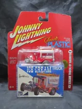 Johnny Lightning Classic Plastic Ice Cream Truck by Barris 2