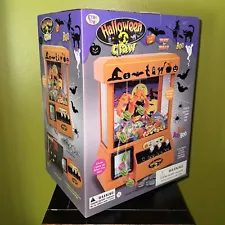 Etna Toys HALLOWEEN CLAW Machine Candy Arcade Game NIB