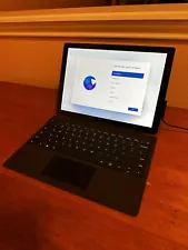 Windows Surface Pro 7 WITH KEYBOARD