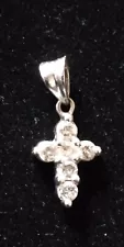 SMALL 14K WHITE GOLD CROSS WITH DIAMONDS (APPROX. 0.9 GRAMS)