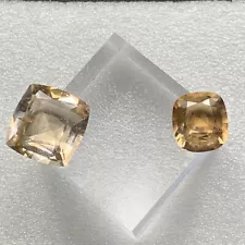 21 carats natural topaz from skardu Pakistan available for sale