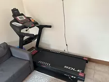 Sole Fitness F63 Folding Treadmill - Black