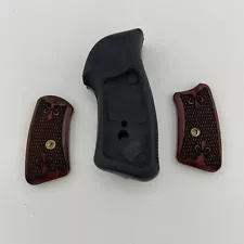 Altamont Wood Grips - Ruger SP-101 Rubber Grip with Super Rosewood Inserts