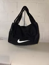 Nike Brasilia Medium Training Duffle Bag BA5334-010