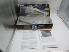 2005 Revell Model Kit *STAR WARS: REPUBLIC STAR DESTROYER* #04860