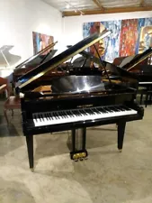 Samick SKG-400S Petit Grand Piano 4'7" Polished Ebony