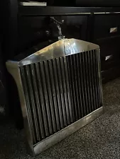 Rolls Royce Silver Shadow Grille - Silver Shadow 1968