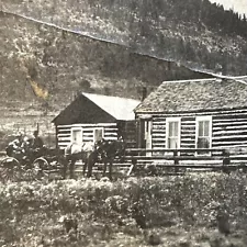 VINTAGE PHOTO “Home in Como Colorado” Log Cabin horse drawn carriage Rocky Mtns