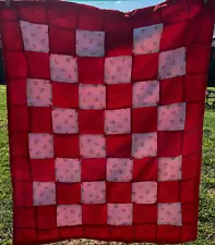 Red White Patchwork Quilt 40*32 Tile Blanket