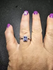 Beautiful Estate Tanzanite Ring size 7