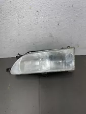 1993 to 1997 Toyota Corolla Left Driver LH Side Headlight 7681R (For: 1996 Toyota Corolla)