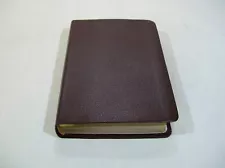 2004 Tyndale Holy Bible New Living Translation Compact Edition Burgundy Leather