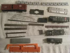 HO scale junk yard lot 30 piece left over estate sale Parts