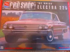 ð¥ AMT PROSHOP '62 BUICK ELECTRA 225 AMT 6116 WRAPPED KIT 1998 Issue